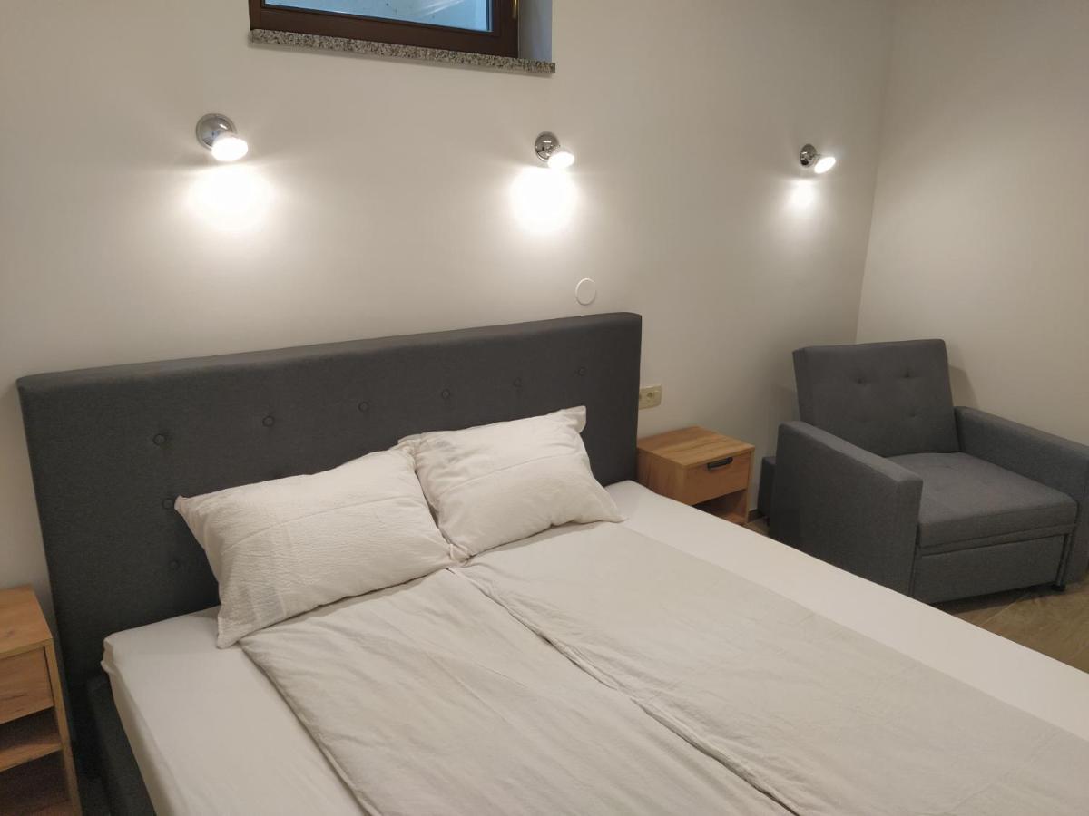 Apartmaji Maln Dolenjske Toplice Exterior foto
