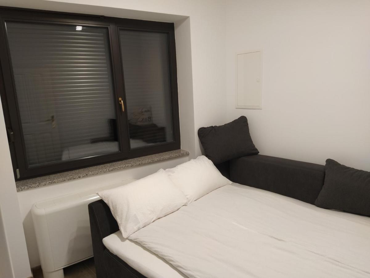 Apartmaji Maln Dolenjske Toplice Exterior foto