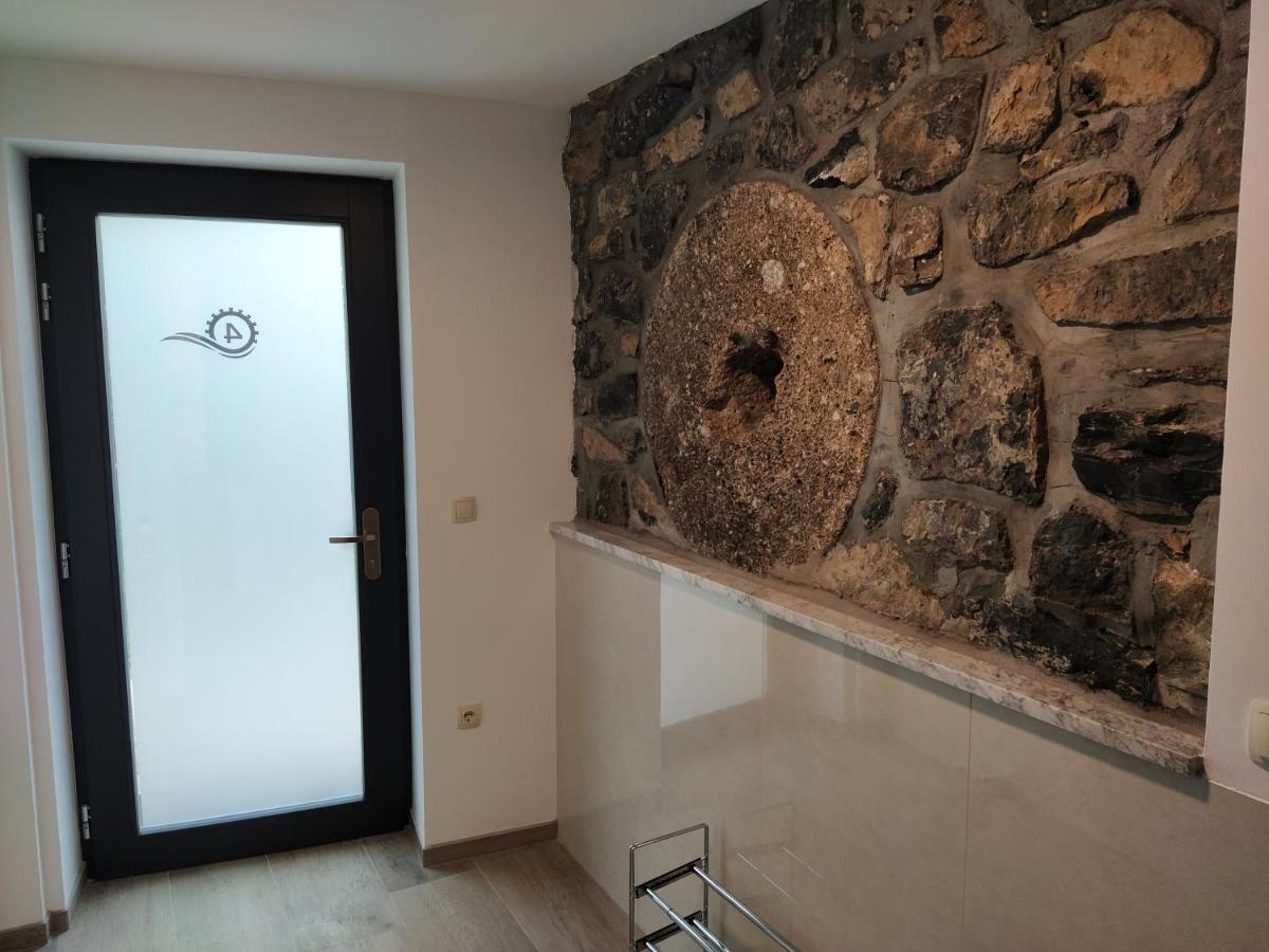 Apartmaji Maln Dolenjske Toplice Exterior foto