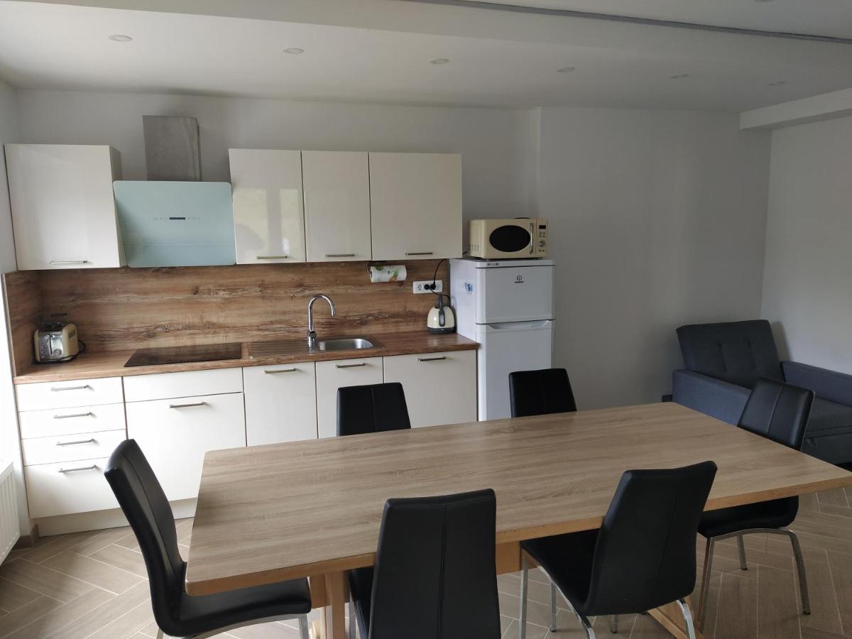 Apartmaji Maln Dolenjske Toplice Exterior foto