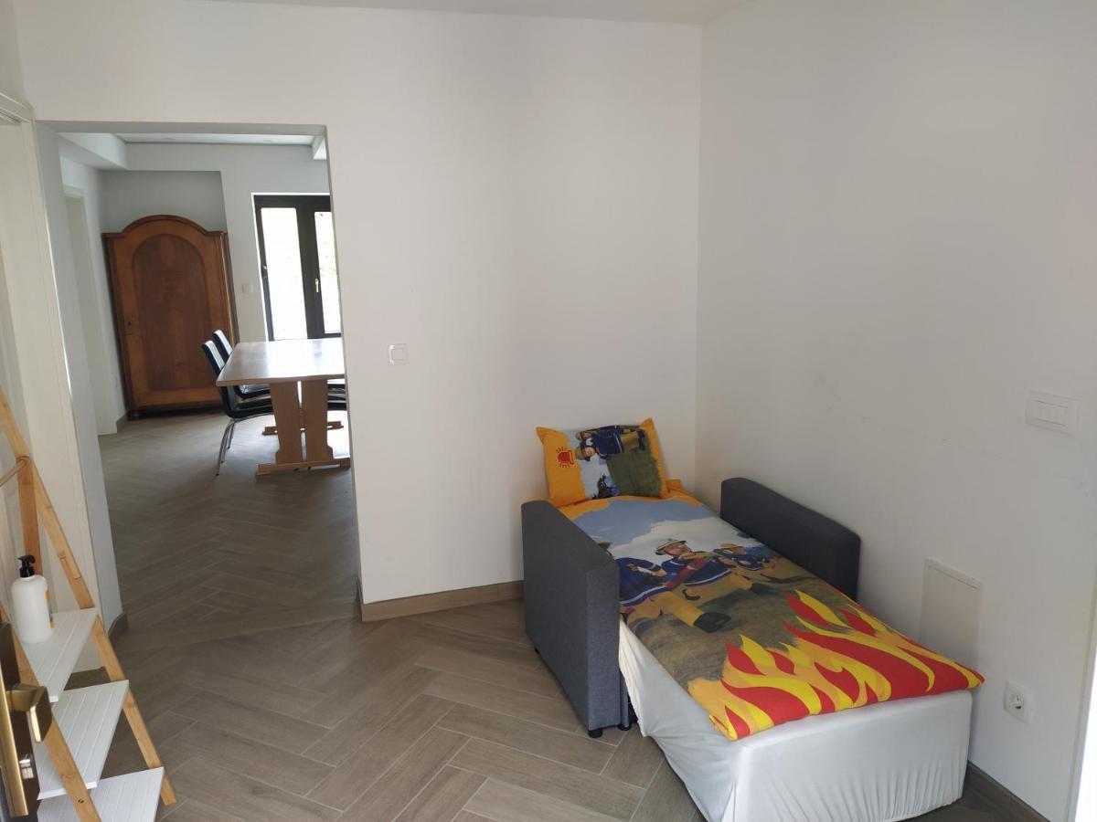 Apartmaji Maln Dolenjske Toplice Exterior foto