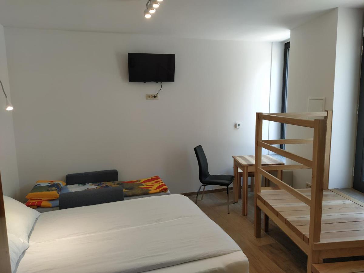 Apartmaji Maln Dolenjske Toplice Exterior foto
